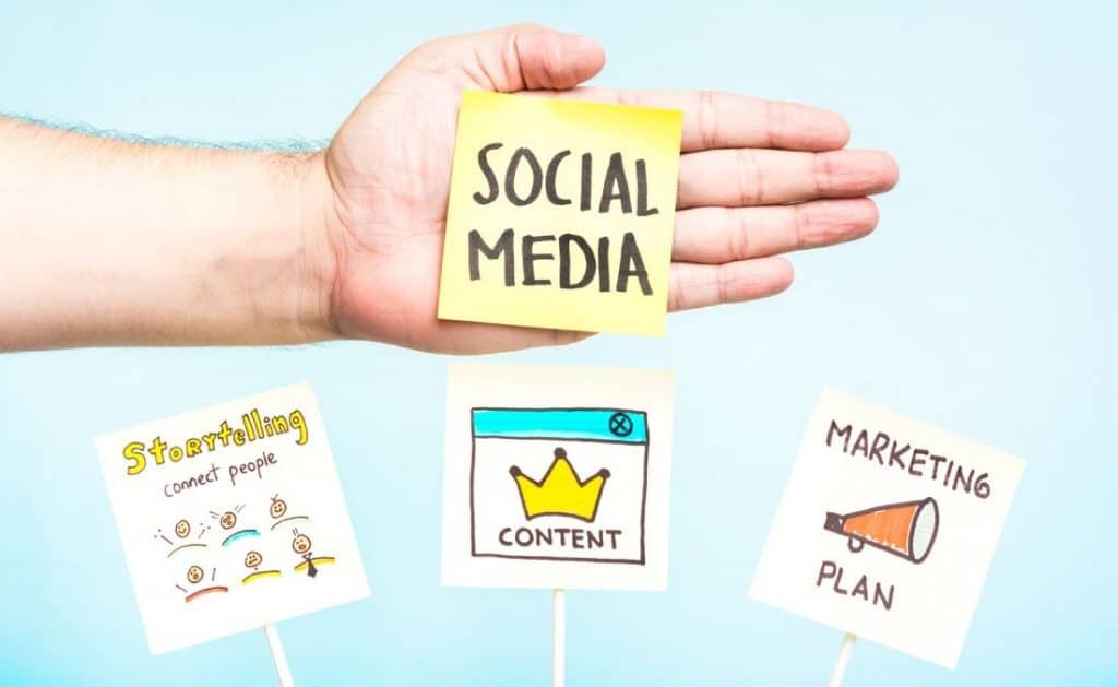 Las 10 funciones básicas que desarrolla un Community Manager Funciones CM 2