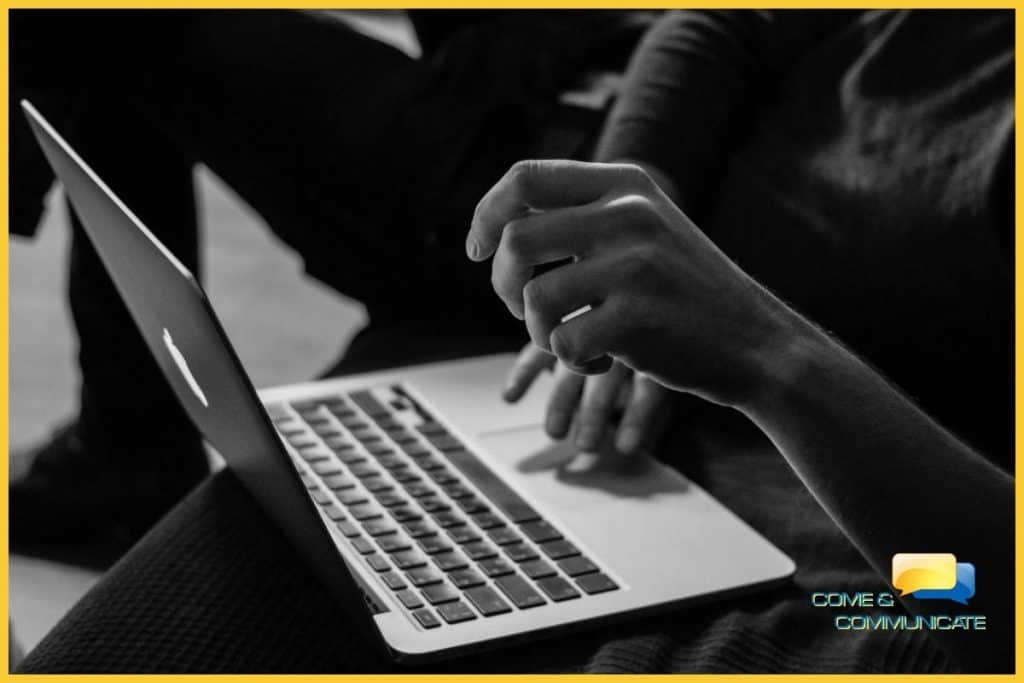 Fidelización de clientes. El arma secreta de compañías exitosas en la web (I) Fidelización de clientes. Escribiendo un email.