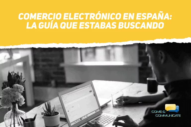 Chico Navegando Por Un Comercio Electrónico en España